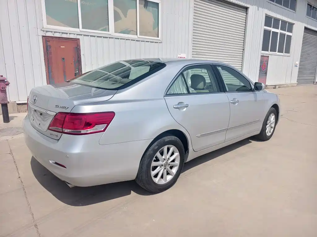 Toyota Camry 2012 — фото 3