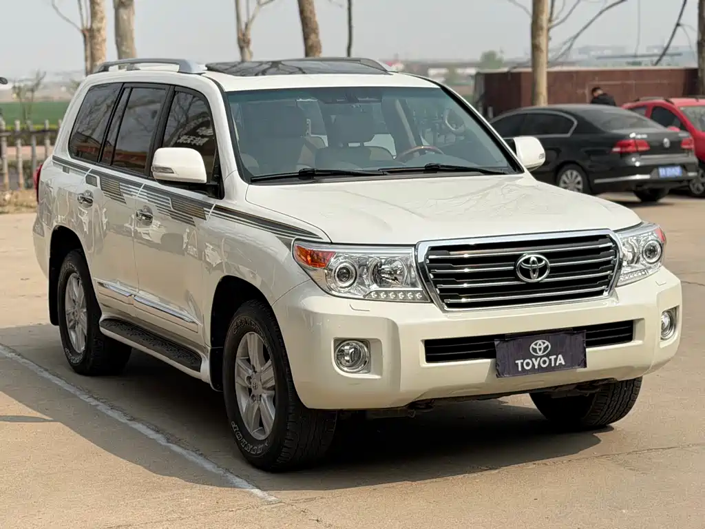 Toyota Land Cruiser 2016 — фото 4