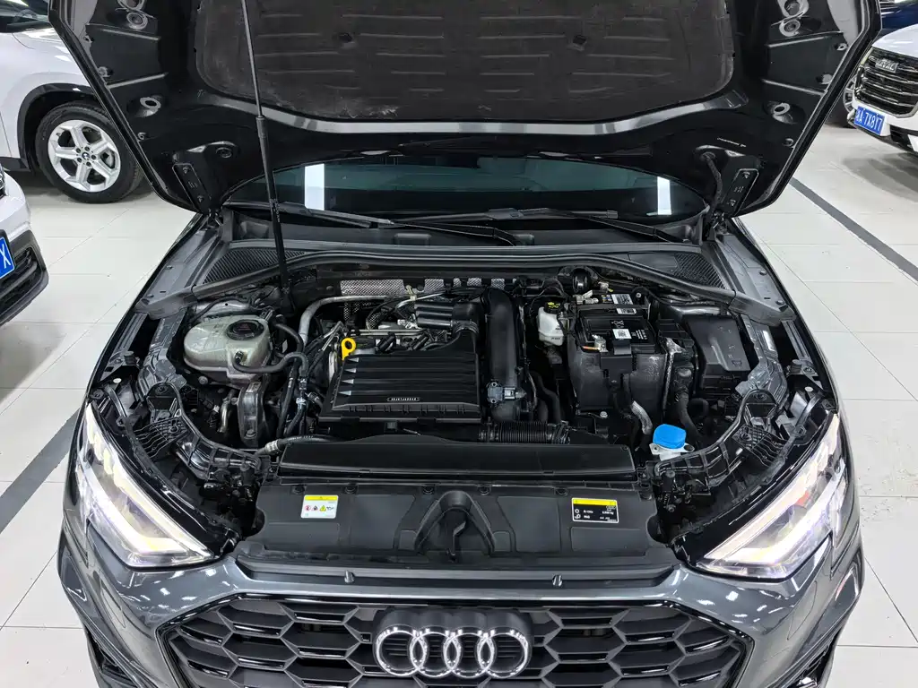 Audi A3 2023 — фото 20