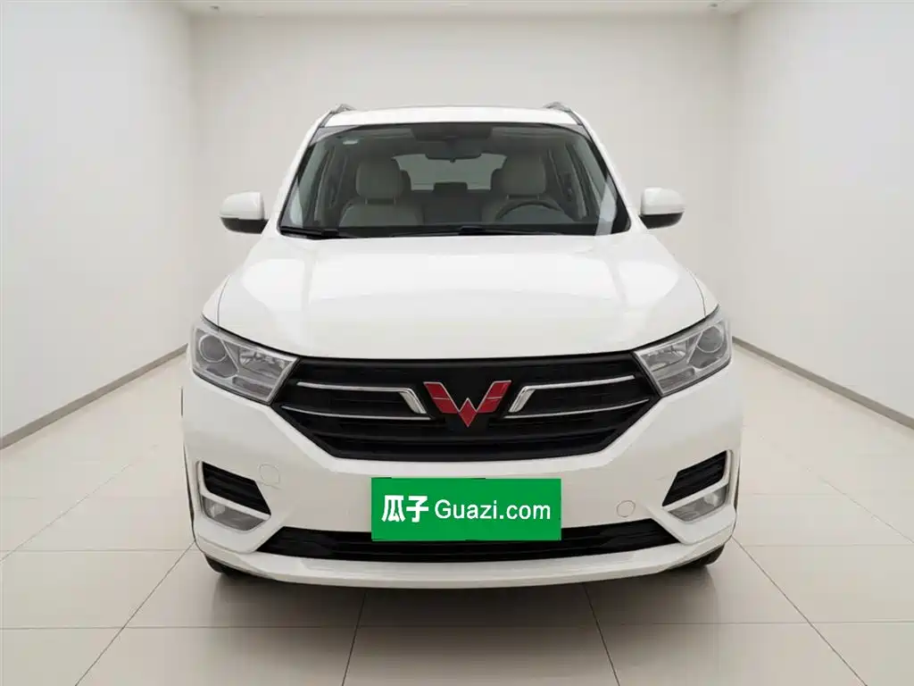 Wuling Hongguang 2020 — фото 24