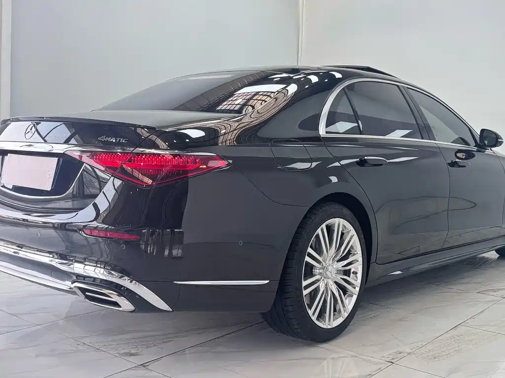 Mercedes-Benz S-Class 2023 — фото 6
