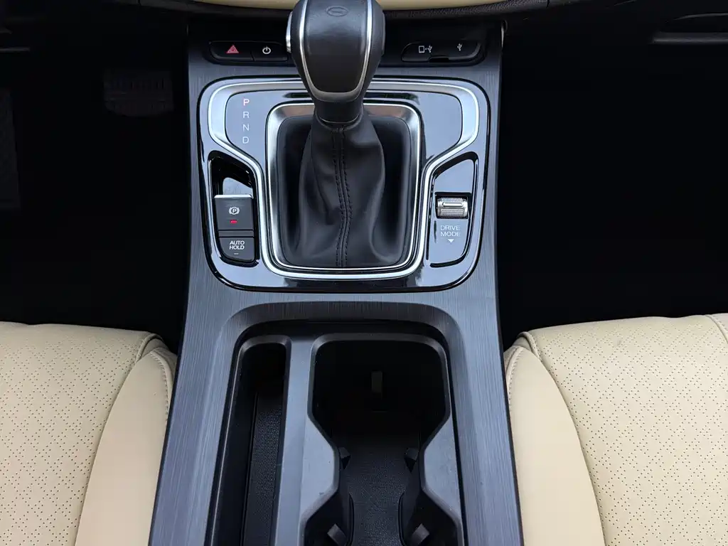GAC Trumpchi M6 2022 — фото 15