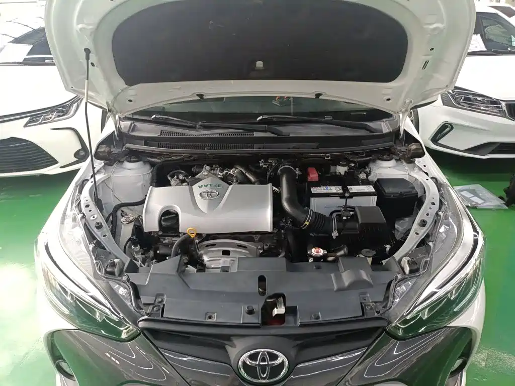 Toyota Yaris L 2019 — фото 20