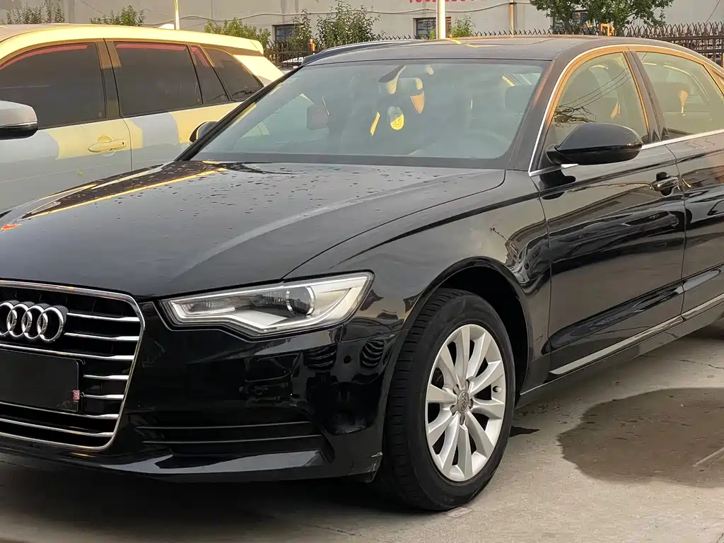 Audi A6L 2014 — фото 1