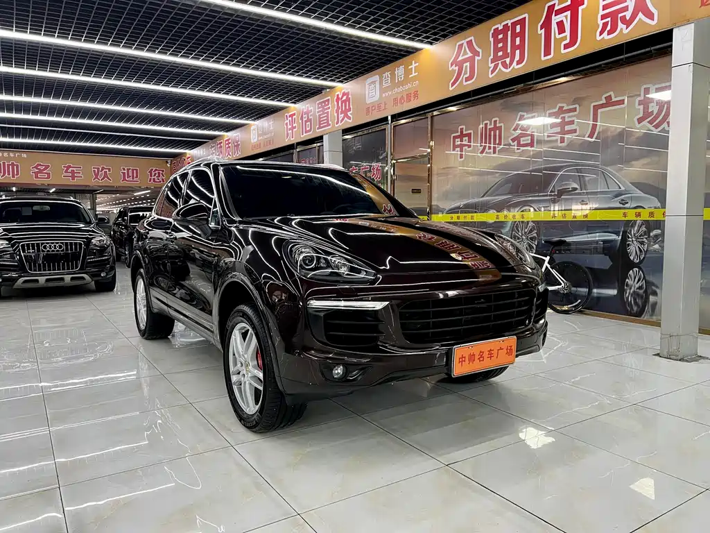 Porsche Cayenne 2017 — фото 3
