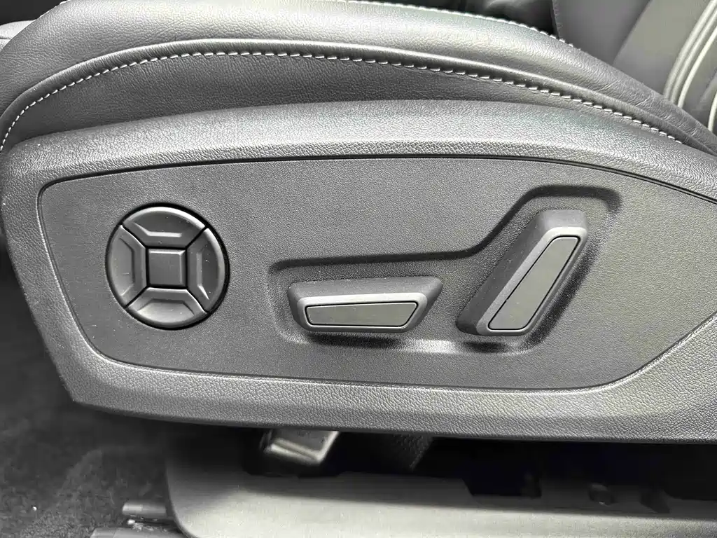 Audi A3 2022 — фото 11
