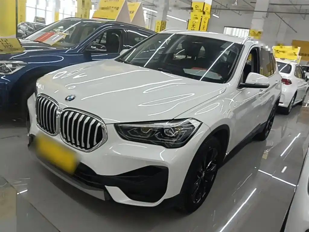 BMW X1 2021 — фото 2