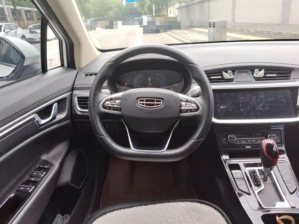 Geely Emgrand GS 2021 — фото 11