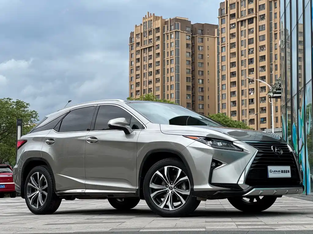 Lexus RX 2018 — фото 3
