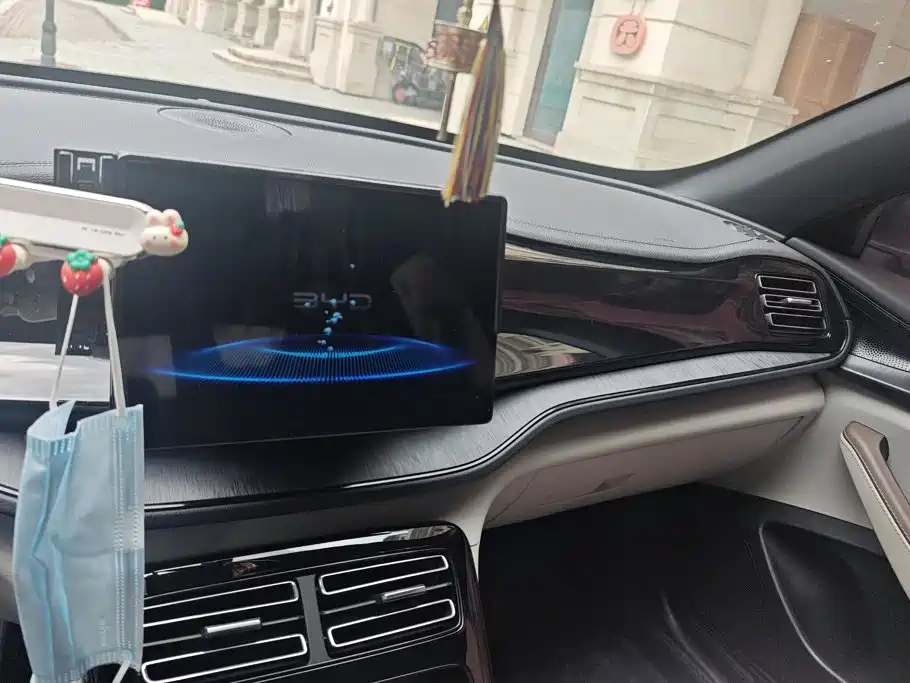 BYD Qin PLUS 2023 — фото 13