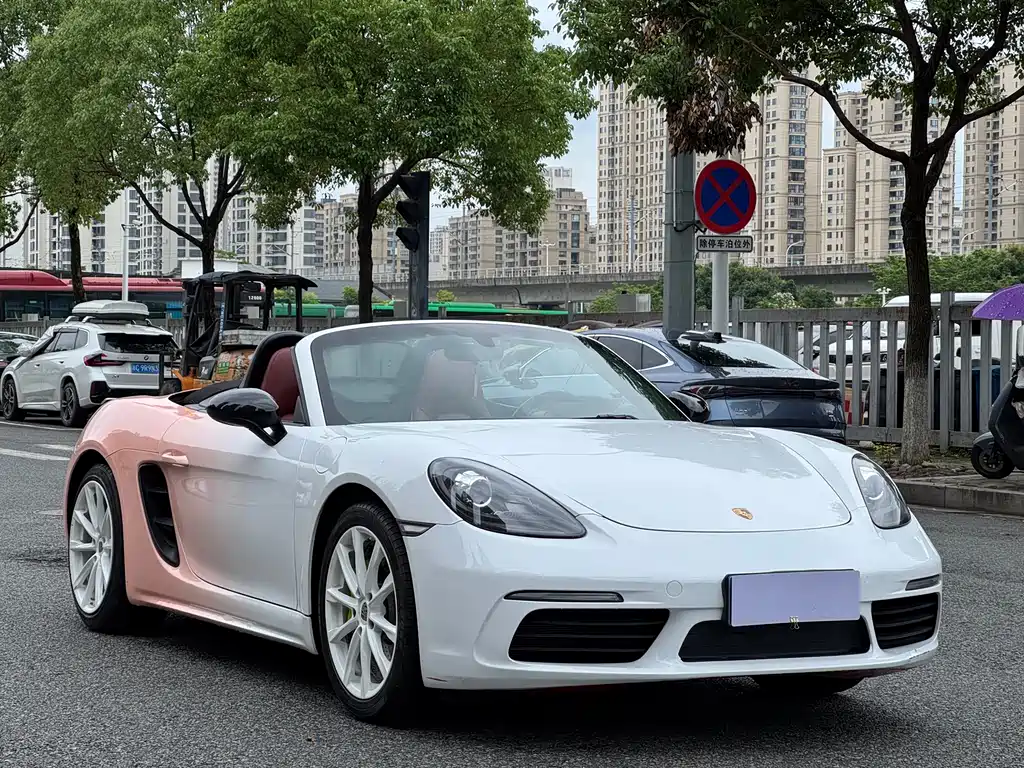 Porsche 718 2018 — фото 1