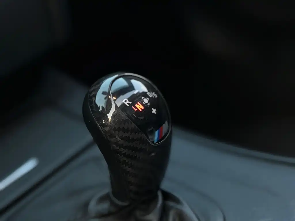 BMW M3 2011 — фото 14