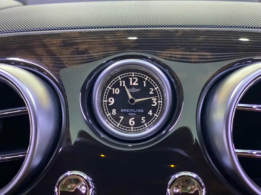 Bentley Flying Spur 2012 — фото 10