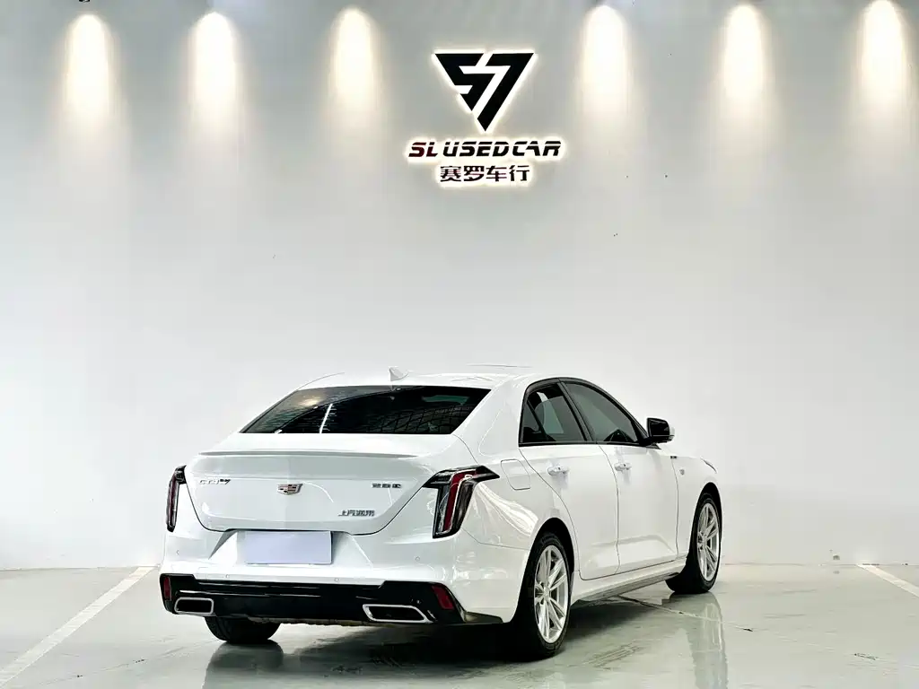 Cadillac CT4 2020 — фото 9