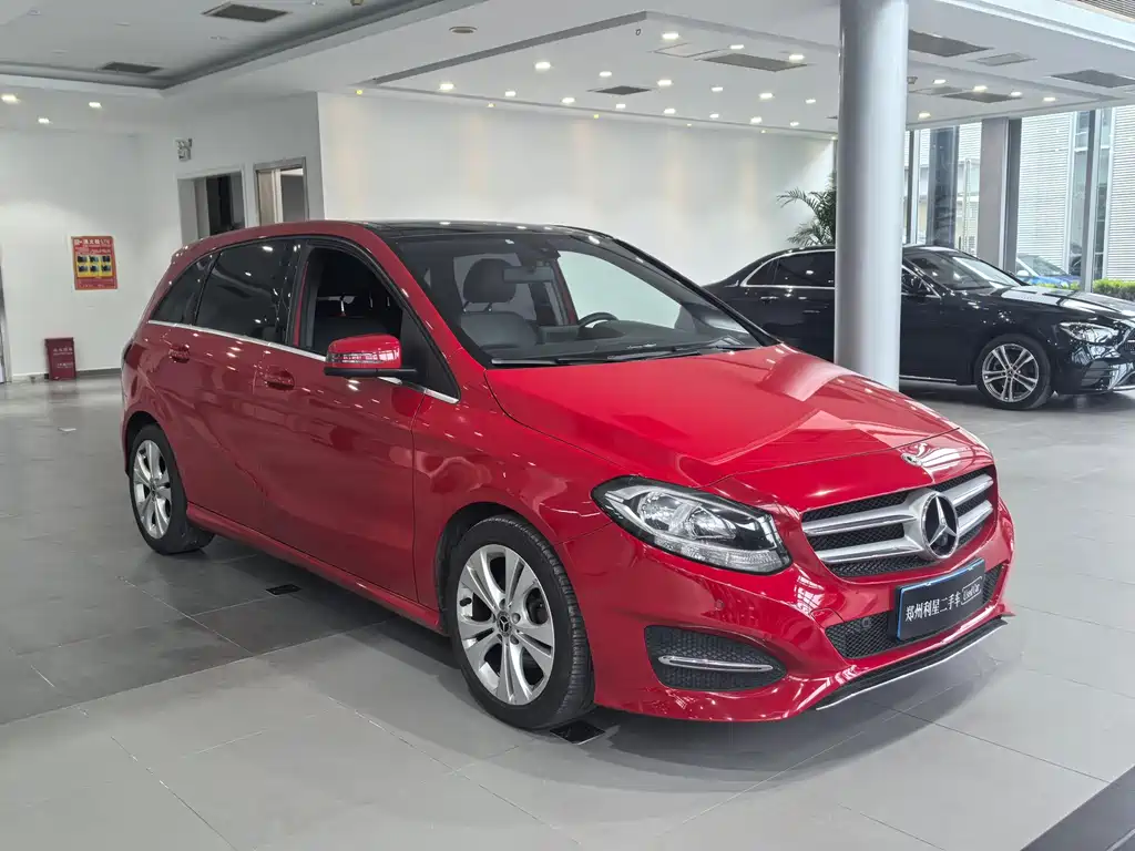 Mercedes-Benz B-Class 2017 — фото 2
