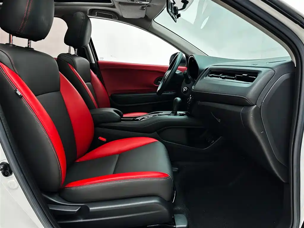 Honda Vezel 2022 — фото 16