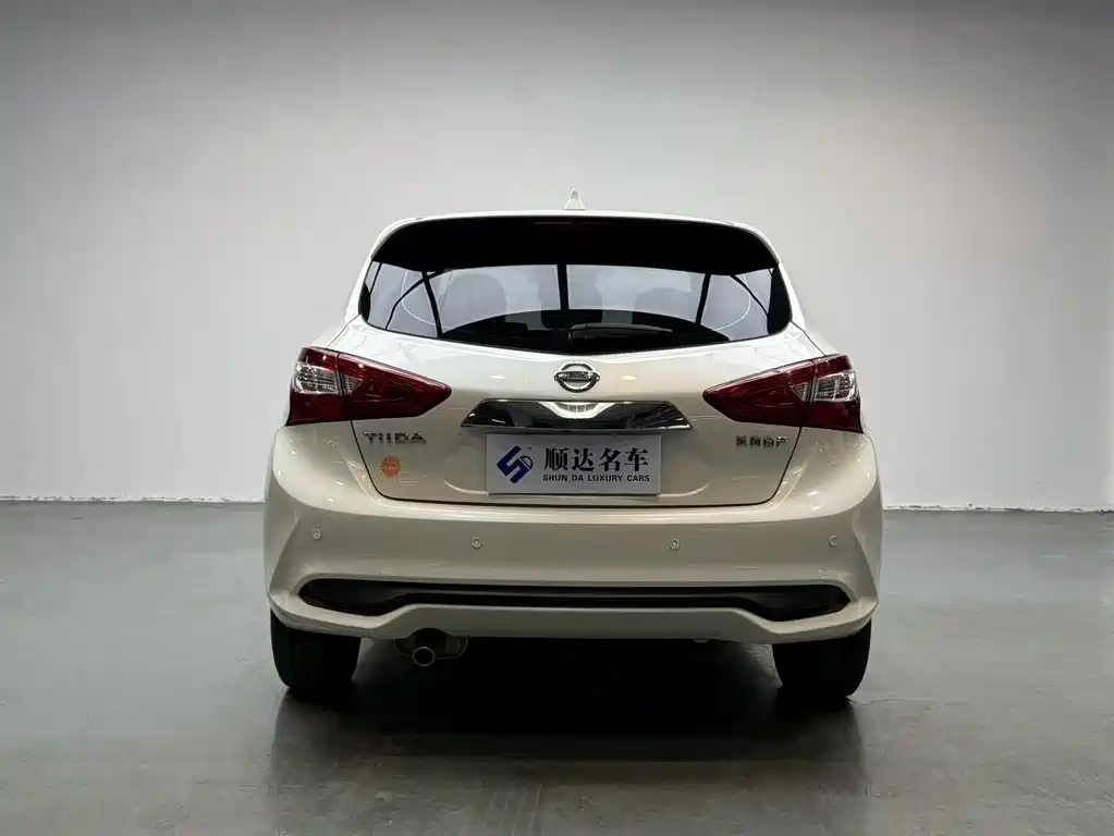 Nissan Tiida 2021 — фото 3