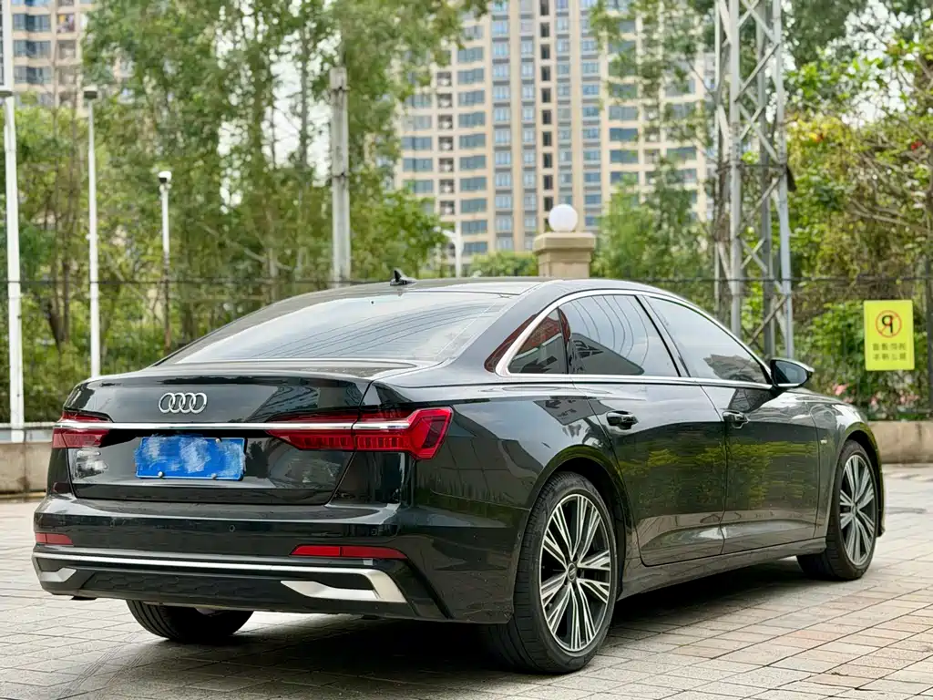 Audi A6L 2023 — фото 9