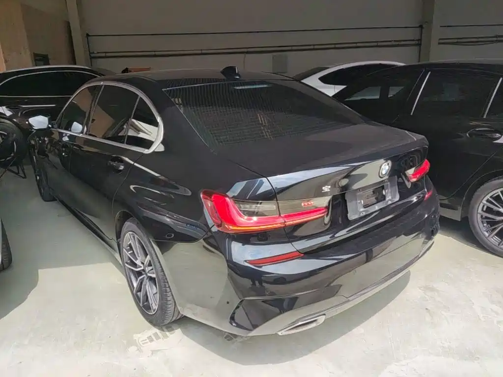 BMW 3 Series 2022