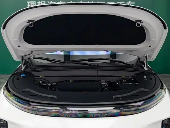 Li Auto L7 2024