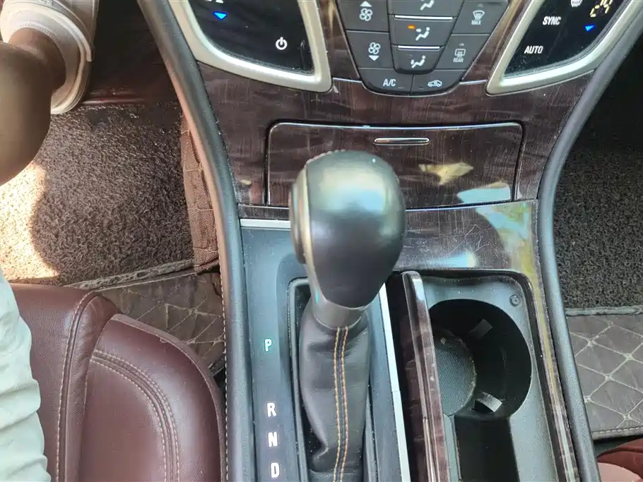Buick LaCrosse 2014 — фото 16