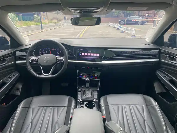 Volkswagen Passat 2022