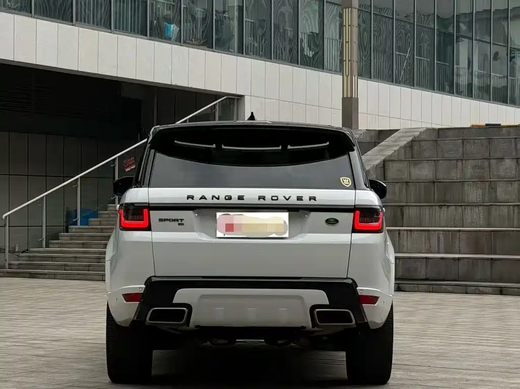 Land Rover Range Rover Sport 2022 — фото 9