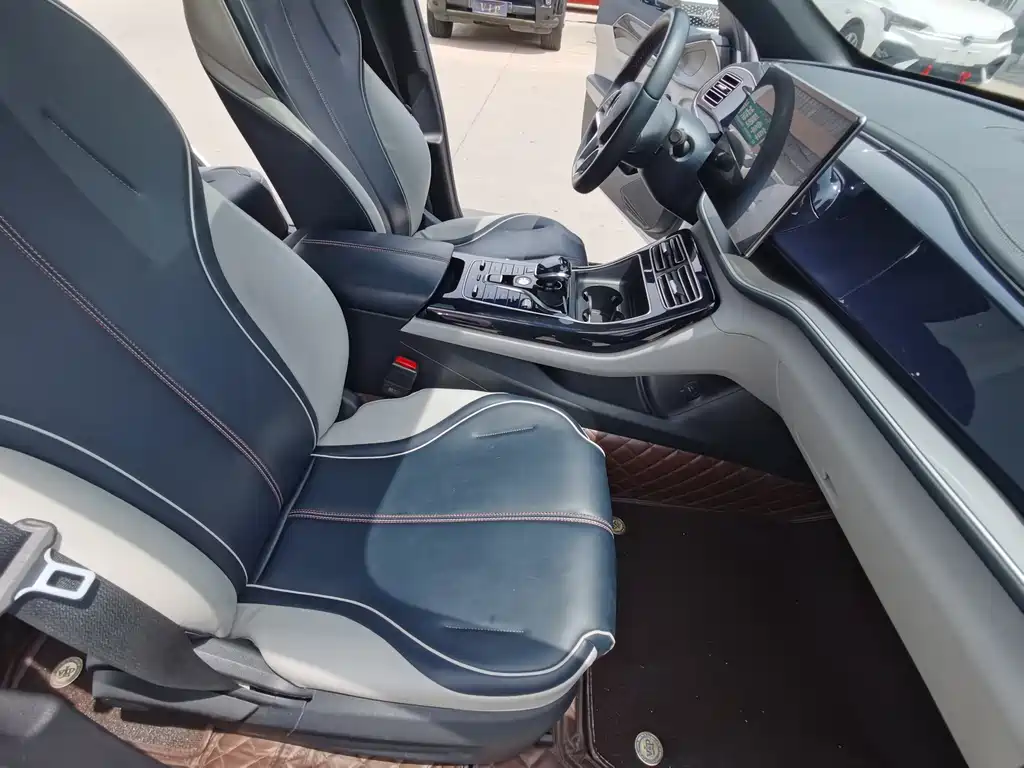 BYD Qin PLUS 2023 — фото 12