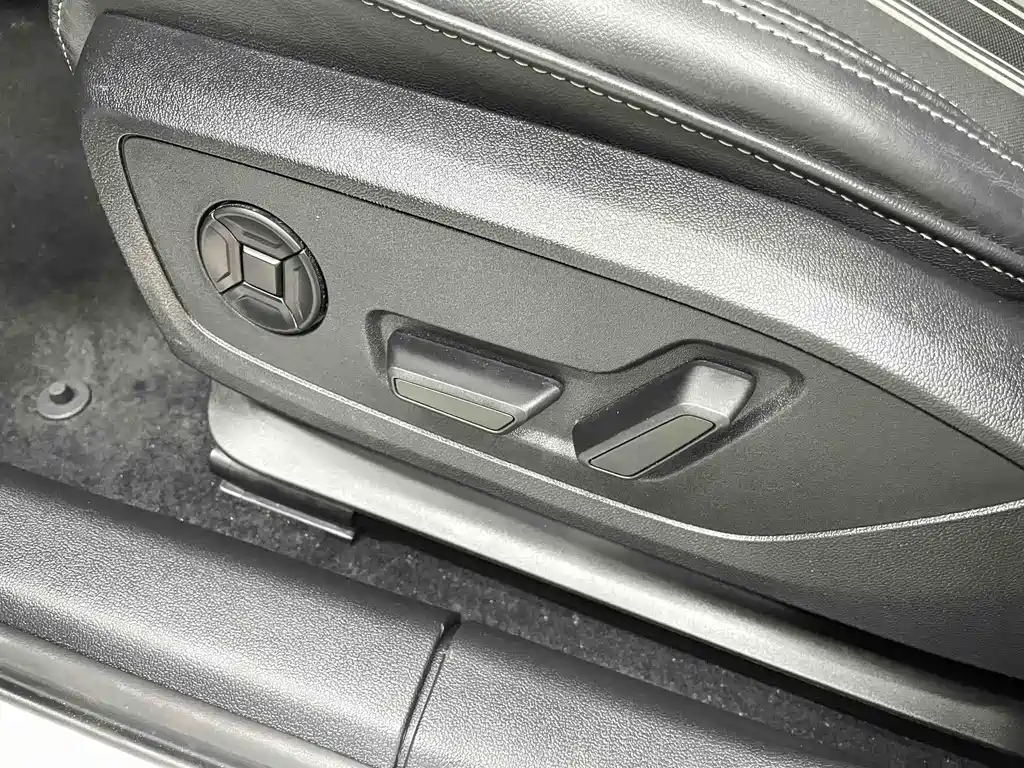 Audi A3 2022 — фото 12