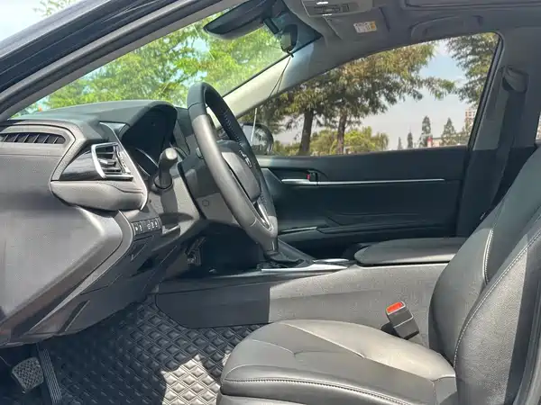 Toyota Camry 2023
