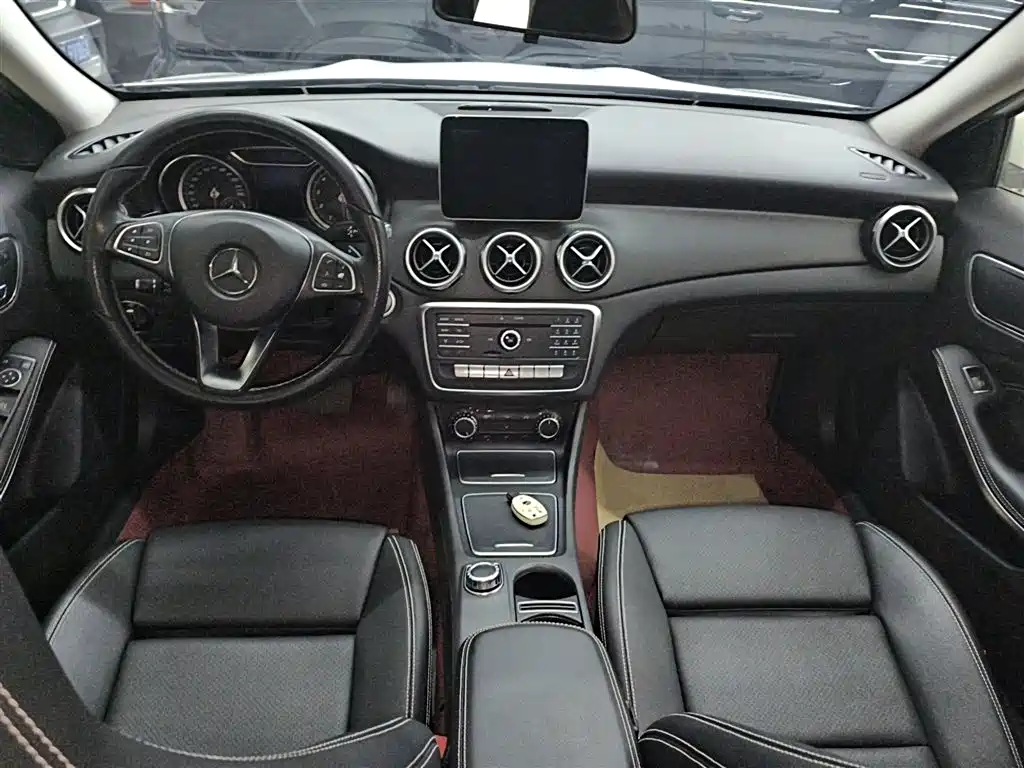 Mercedes-Benz GLA 2017 — фото 6