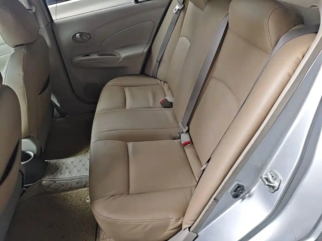 Nissan Sunny 2016 — фото 17