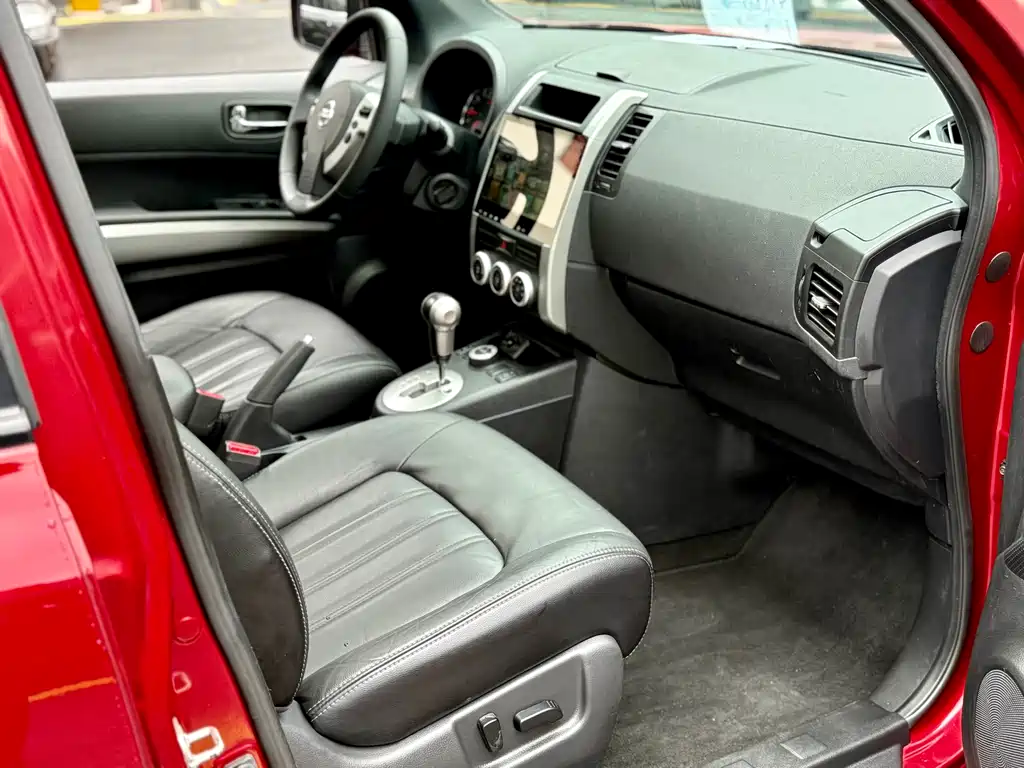 Nissan X-Trail 2014 — фото 13