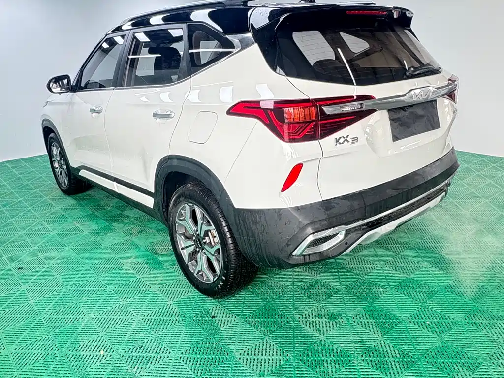 Kia KX3 2021 — фото 4
