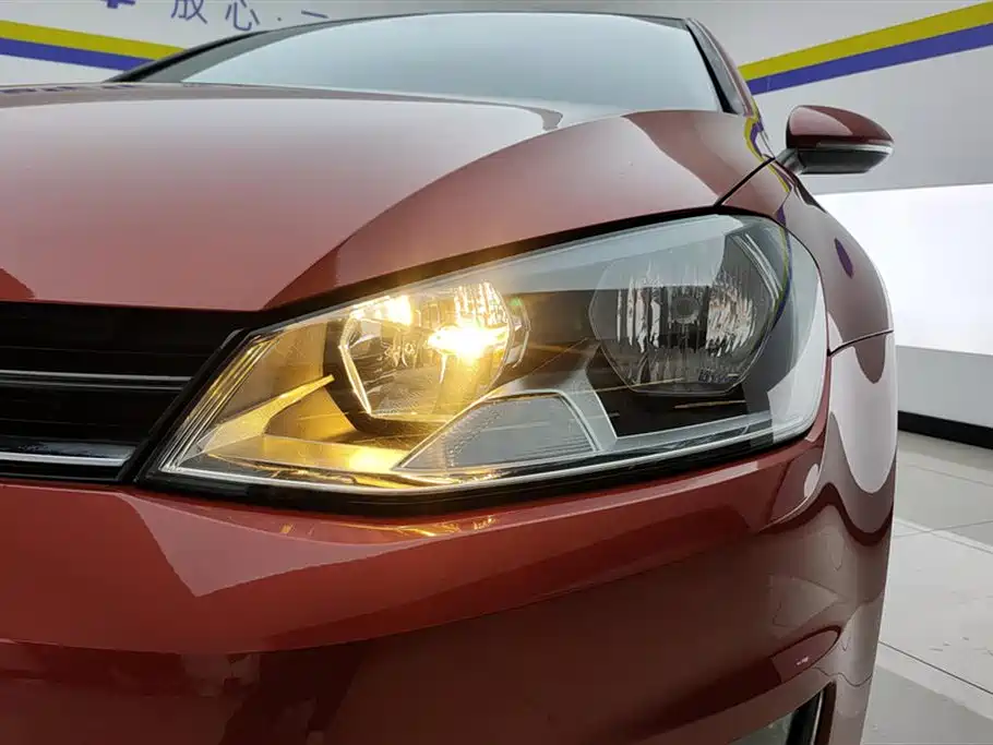 Volkswagen Golf 2014