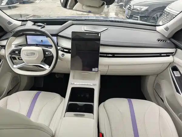 Geely Xingrui 2023