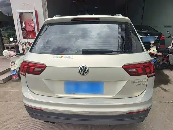 Volkswagen Tiguan L 2020