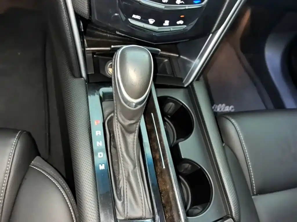 Cadillac XTS 2019 — фото 14