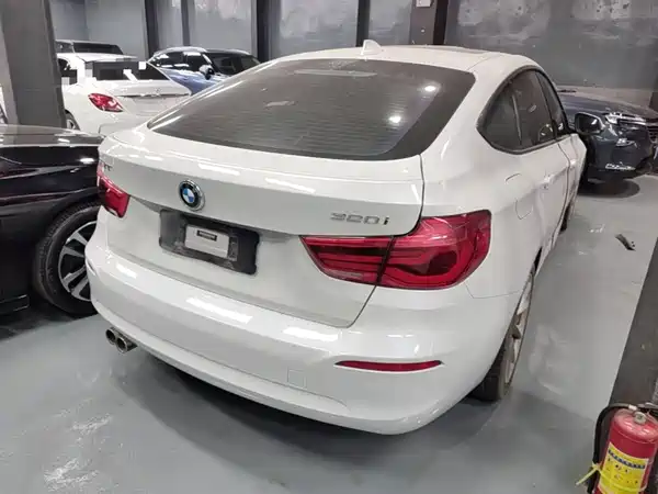 BMW 3 Series GT 2018