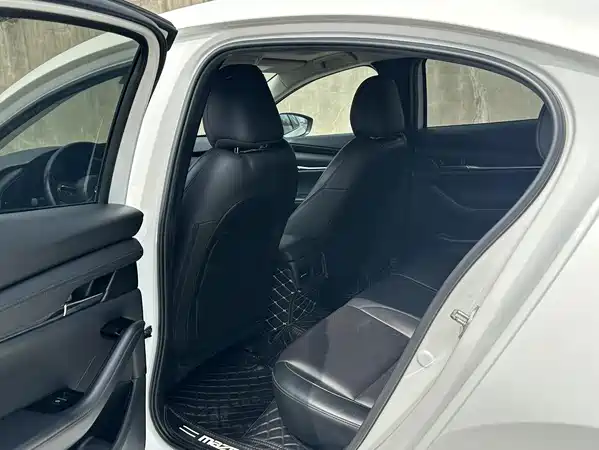 Mazda 3 Axela 2021