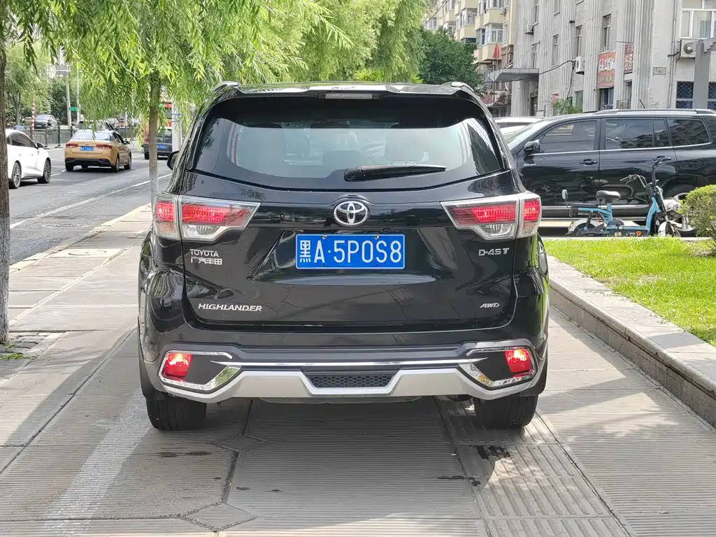 Toyota Highlander 2016