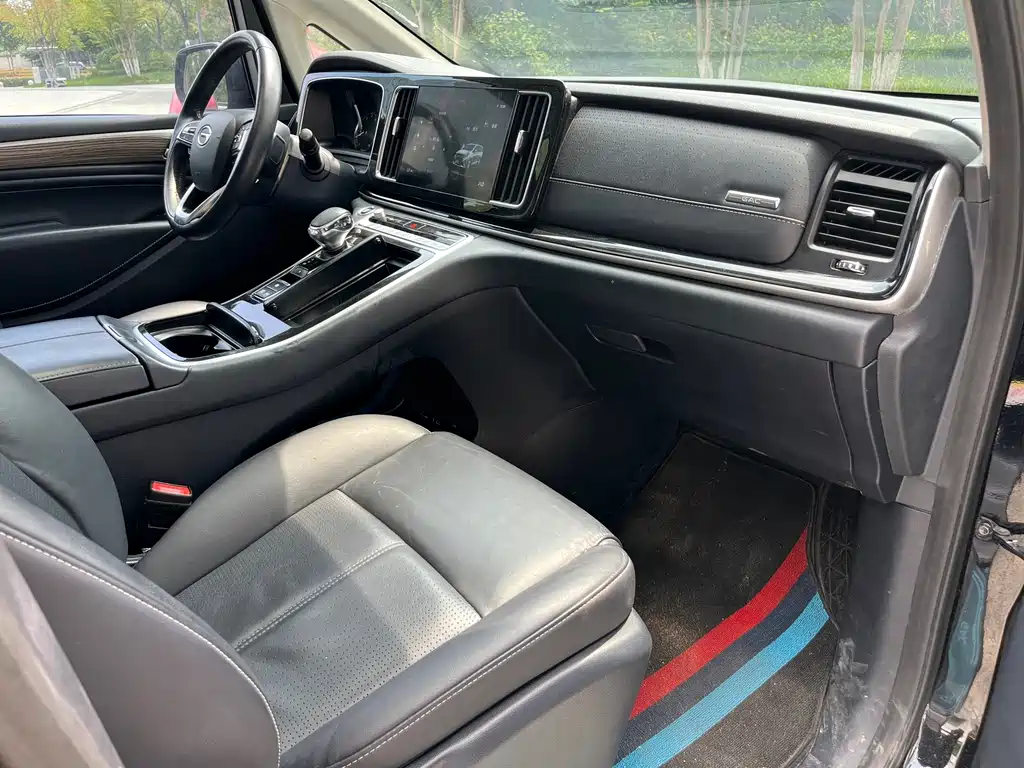GAC Trumpchi M8 2023 — фото 10