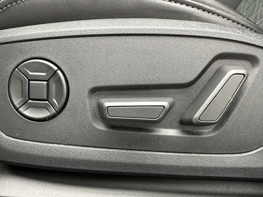 Audi A3 2022 — фото 11