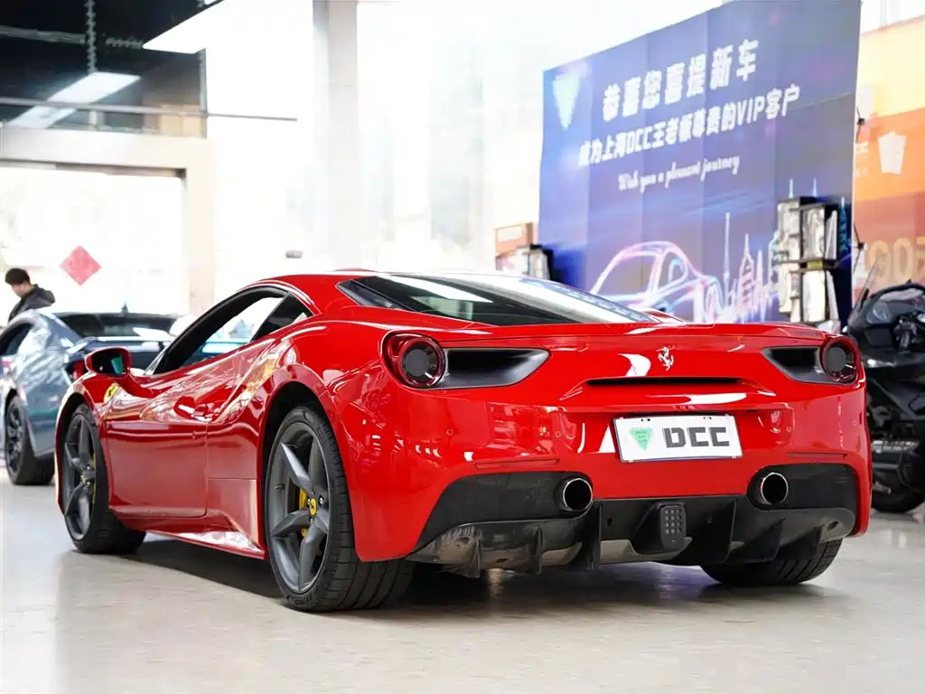Ferrari 488 2017 — фото 52