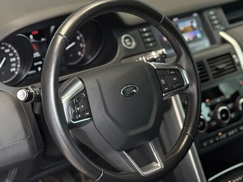 Land Rover Discovery Sport 2019 — фото 9