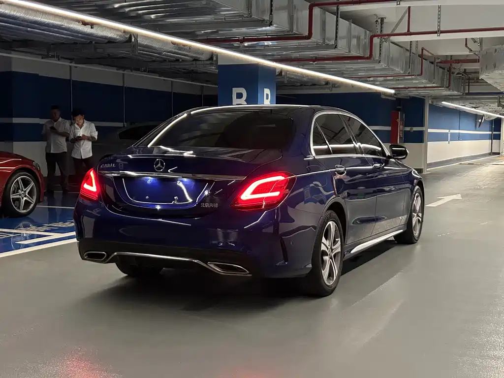 Mercedes-Benz C-Class 2019 — фото 4