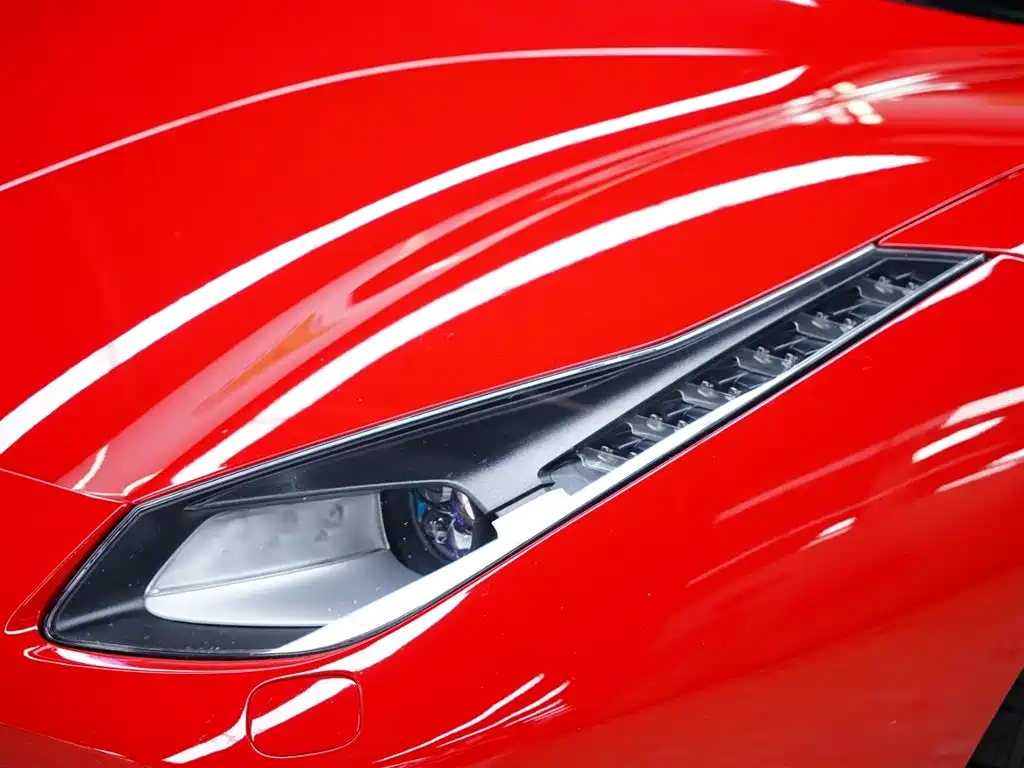 Ferrari 488 2017 — фото 16