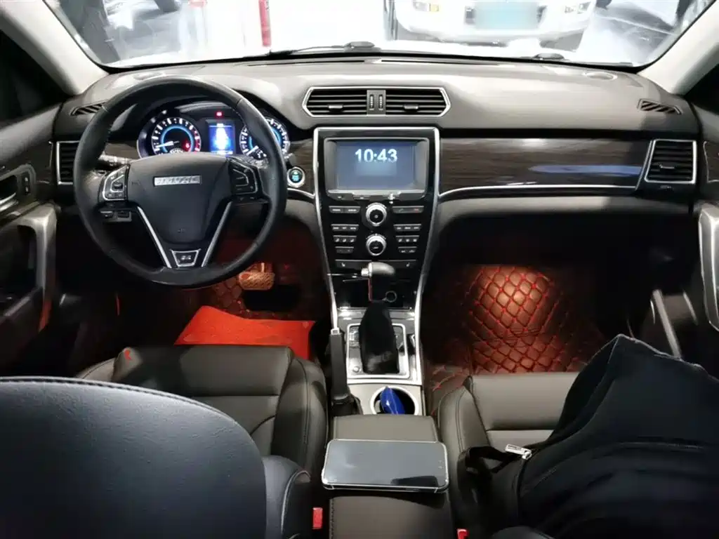 Haval H2 2016 — фото 10