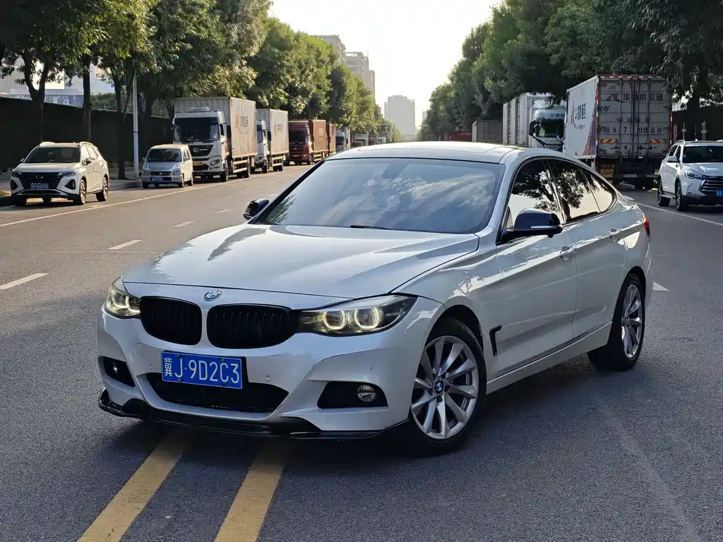 BMW 3 Series GT 2019 — фото 1