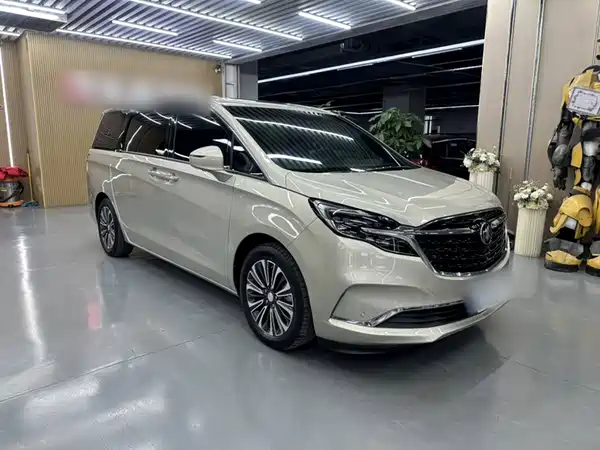Buick GL8 2022